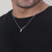 The Avenyra Pendant For Him - thumb 3