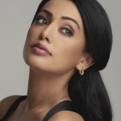 The Arkee Textured Hoop Earrings - thumb 3
