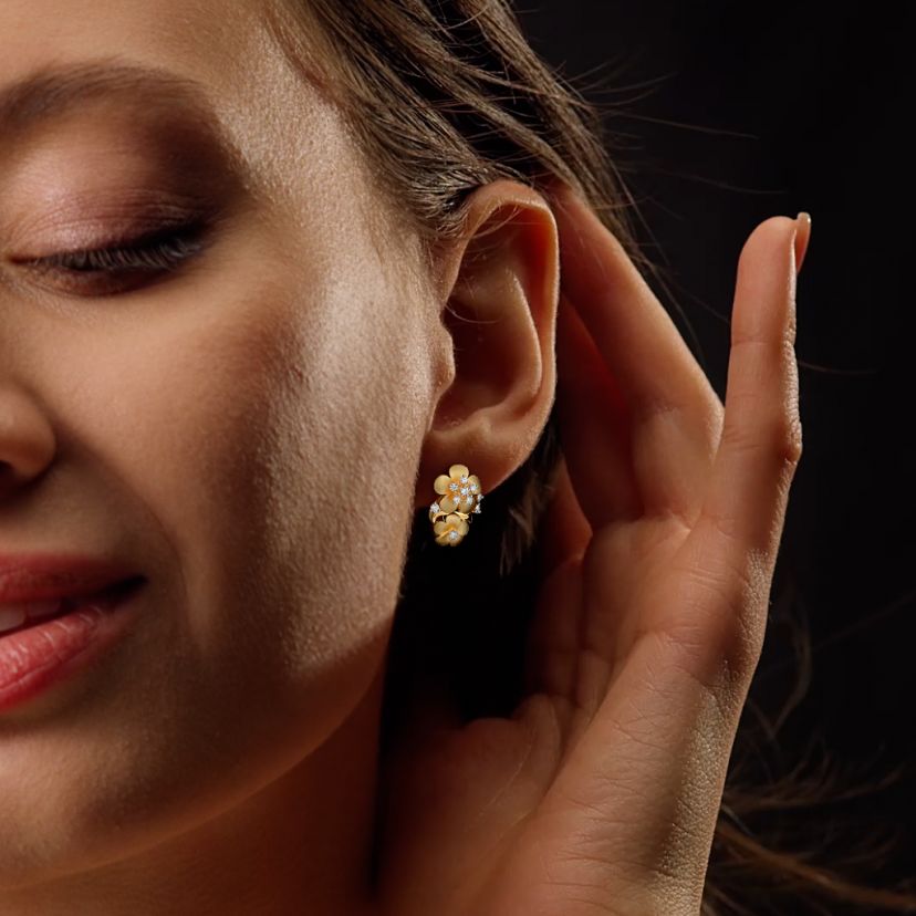 The Dishi Hoop Earrings - image 4